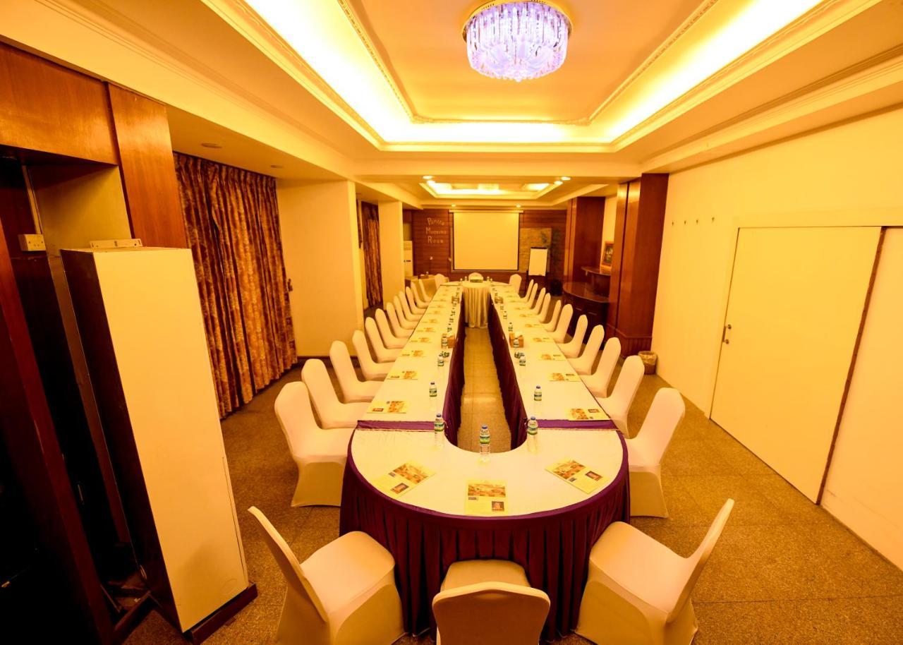 Hotel Queen Μανταλέι Εξωτερικό φωτογραφία