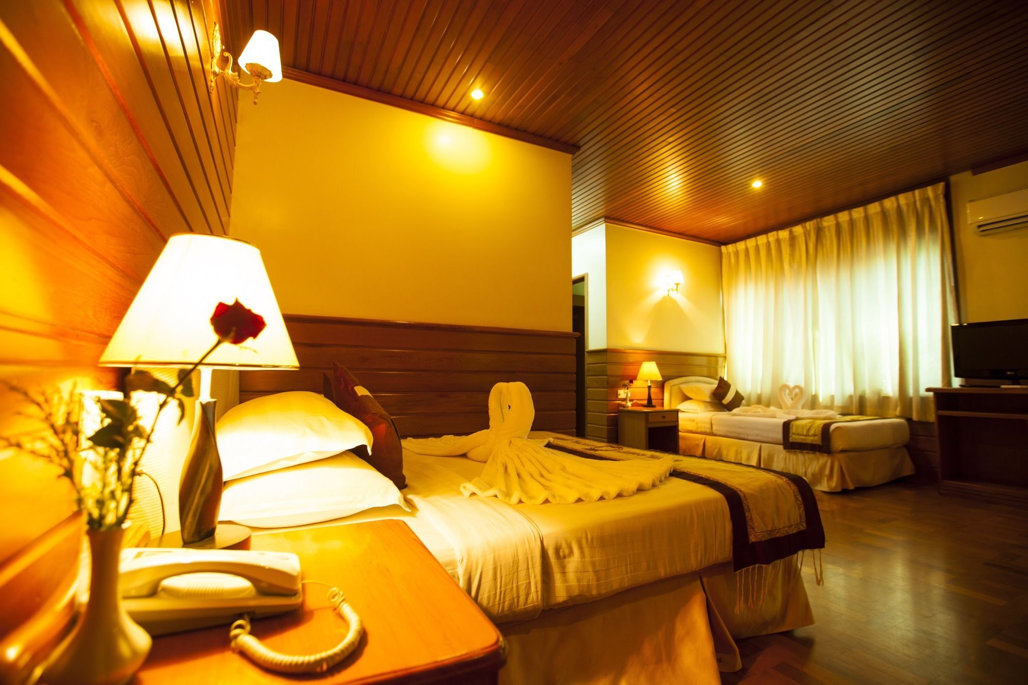 Hotel Queen Μανταλέι Εξωτερικό φωτογραφία