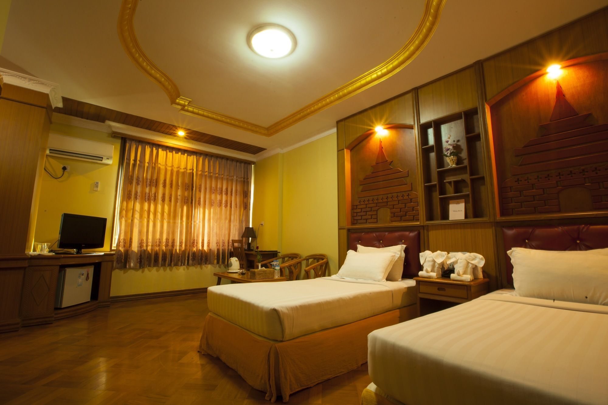Hotel Queen Μανταλέι Εξωτερικό φωτογραφία
